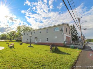 17 Main St, Limestone, ME 04750