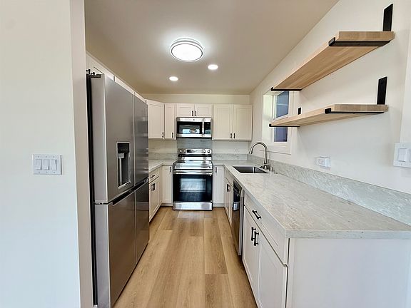 5th image of 357 Ohaa St
