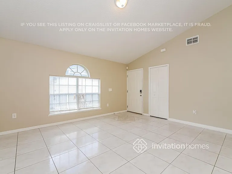 2419 Parsons Pond Cir — Photo 4