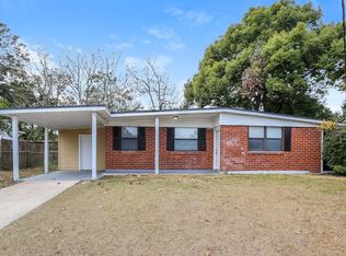 2514 Green Oak Dr, Jacksonville, FL 32211