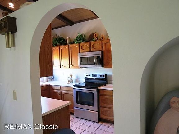 3rd image of 683 Leisure World
