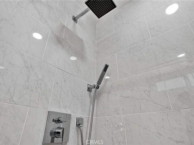 4641 Newman Ave — Photo 33