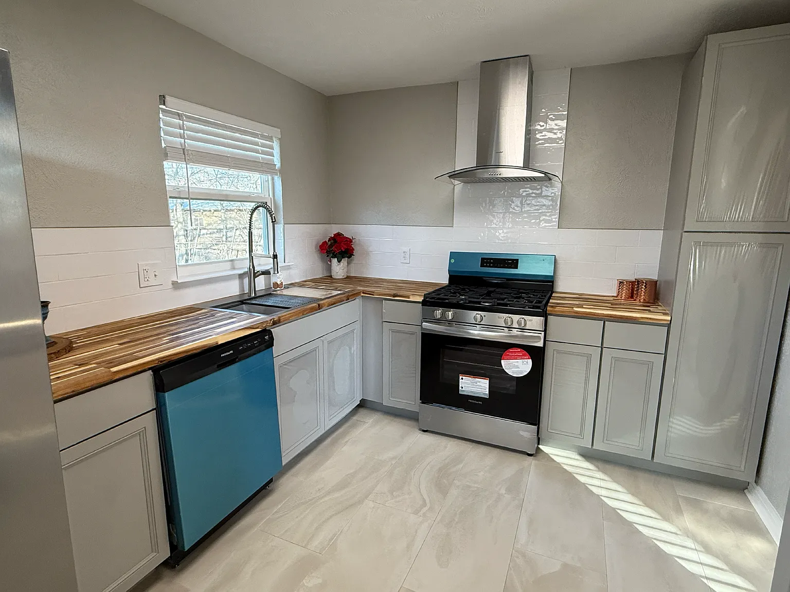3603 Manana Dr — Photo 4