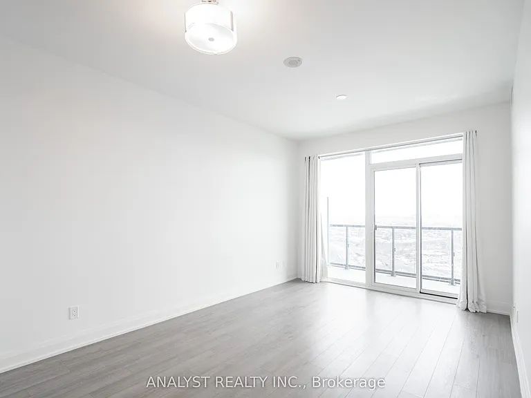 56 Annie Craig Dr #3707 — Photo 8