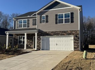 411 Falcon Ln, Lexington, NC 27295