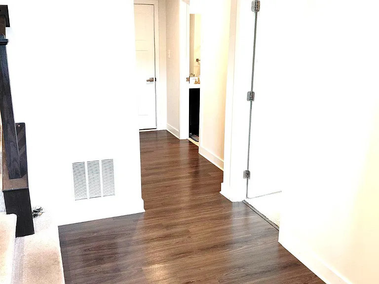 5940 Tomahawk St — Photo 2