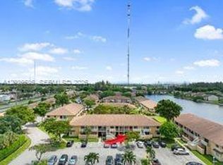 600 NW Northwest Blvd #214, Miami, FL 33126