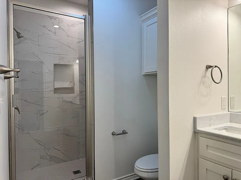 3704-3784 Cottage Park Cir — Photo 28