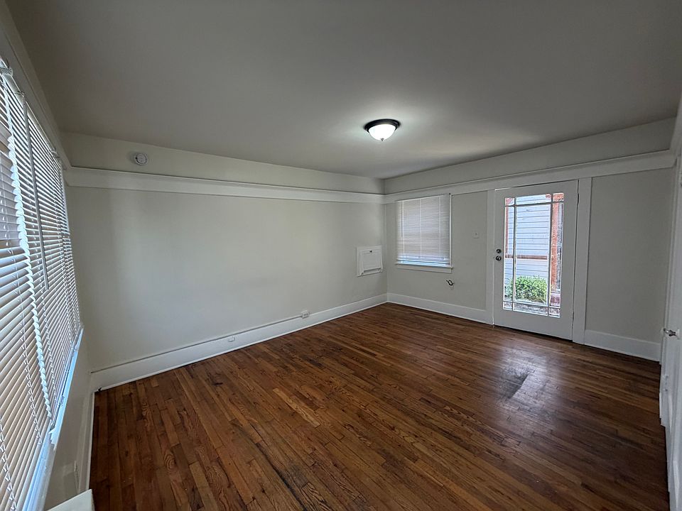 1st image of 1323 Dawson Ave APT 10