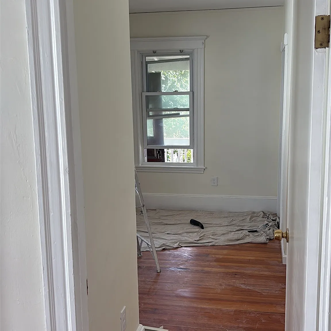2 bed, 1000 sqft, $3,400 — Photo 4