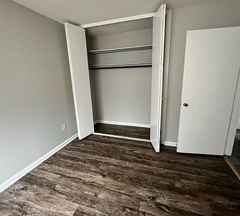 5th image of 150 N McLean Blvd #15146962