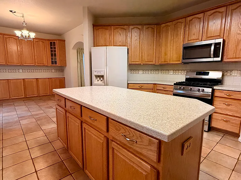 1766 Preston Dr — Photo 8