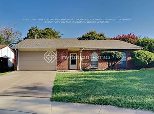 7425 Tunbridge Dr, North Richland Hills, TX 76182