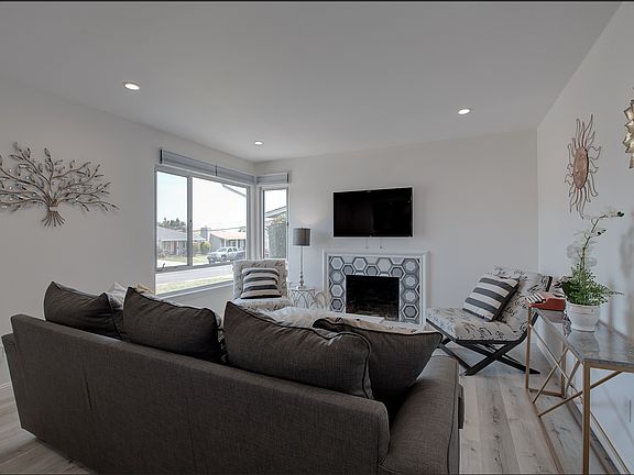 4th image of 601 Zita Dr