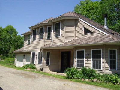 136 Semiconon Ln, Evans City, PA, 16033