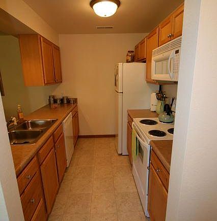 4th image of 9092 N Main St APT 39