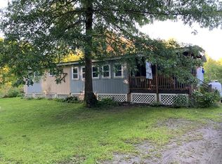 571 Cook Rd, Essex, NY 12936