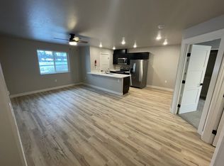3450 S Caryshea St #3, Wasilla, AK 99623