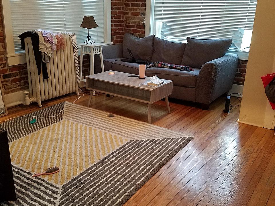 1st image of 1320 Vine St APT 2