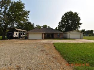 468066 Highway 101, Sallisaw, OK 74955