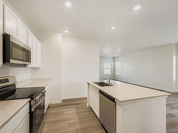 4th image of 2719 E 153rd Avenue