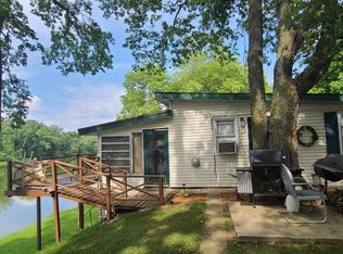 7198 S Rock Nation Rd, Dixon, IL 61021