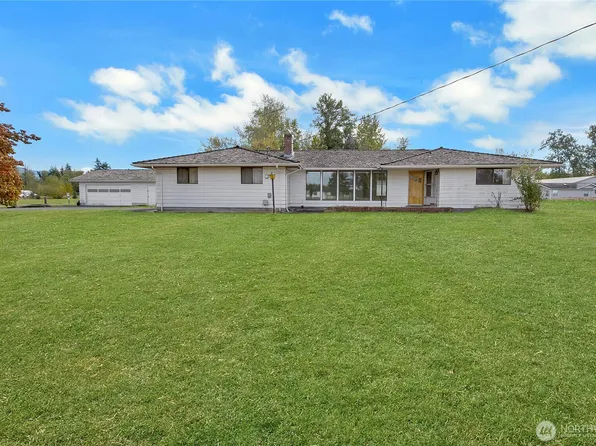 22215 SE 436th Street, Enumclaw, WA 98022