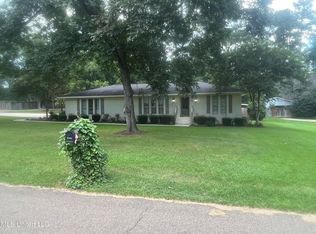 116 Noble Dr, Brookhaven, MS 39601