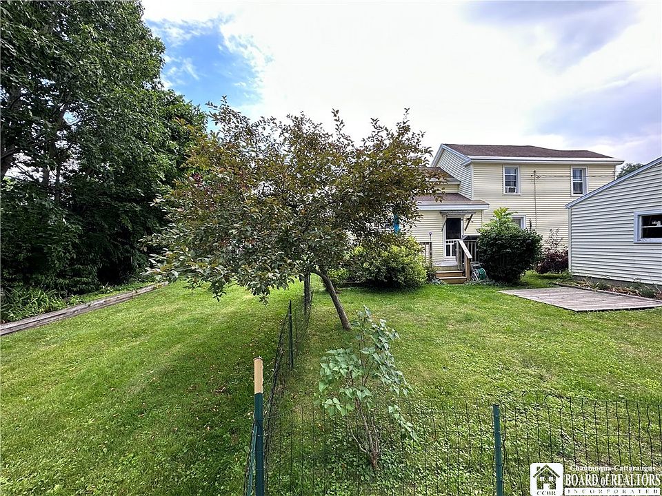11 Melvin Ave, Celoron, NY 14720 Zillow