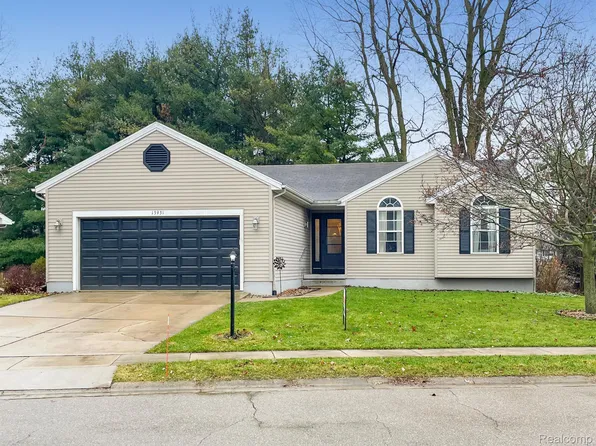 13931 Mead Creek Rd, Bath, MI 48808