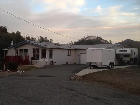 2960 Peach Way, Clearlake Oaks, CA 95423