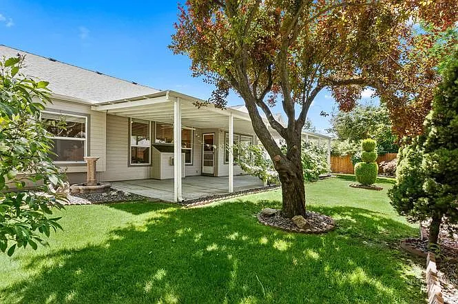 6299 N Talcrest Pl — Photo 4