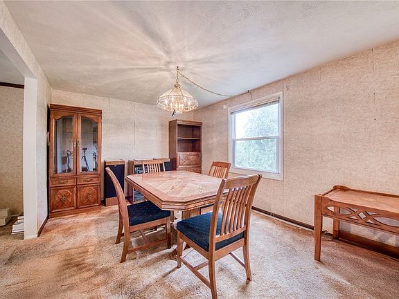 4th image of 464 Tivoli Rd
