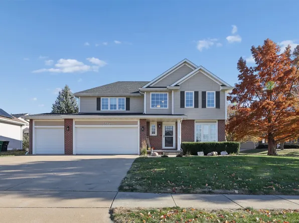 5552 Westwood Dr, West Des Moines, IA 50266