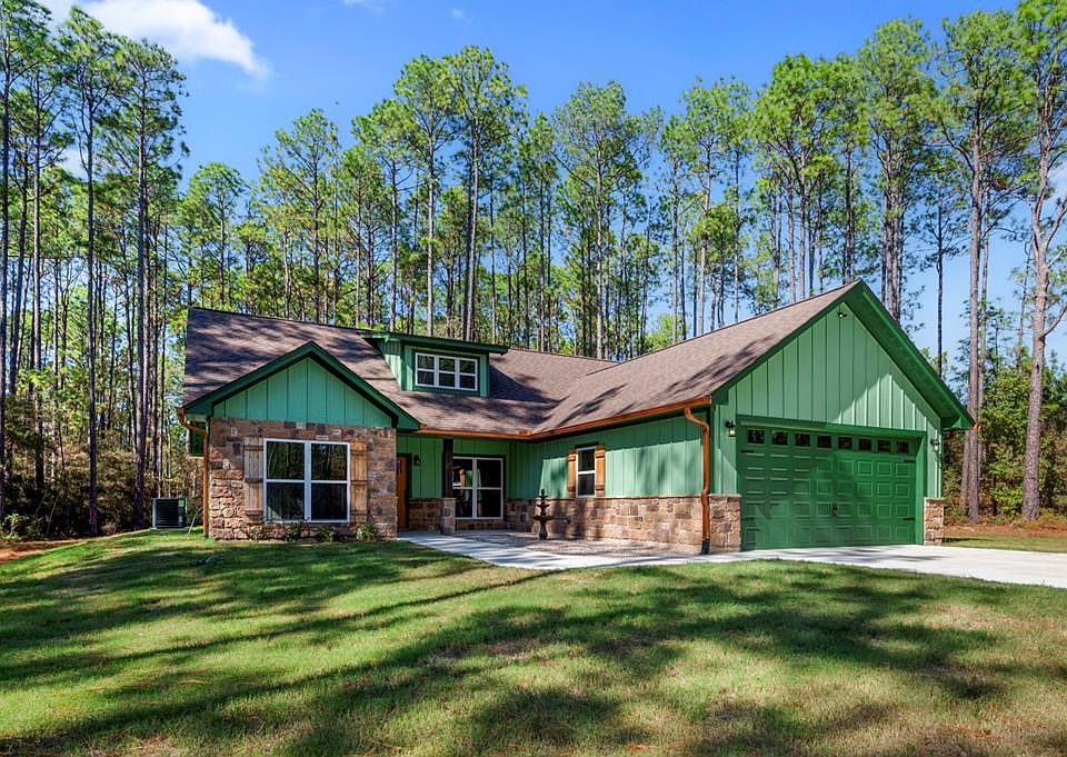 1st image of 160 Sweetgum Dr