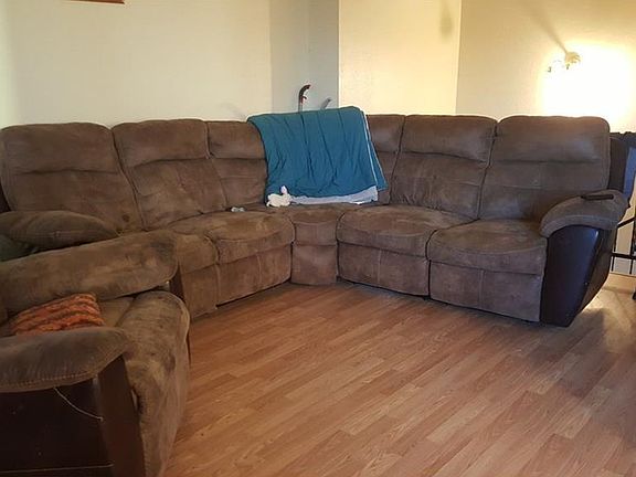 4th image of 3722 Cambridge Dr