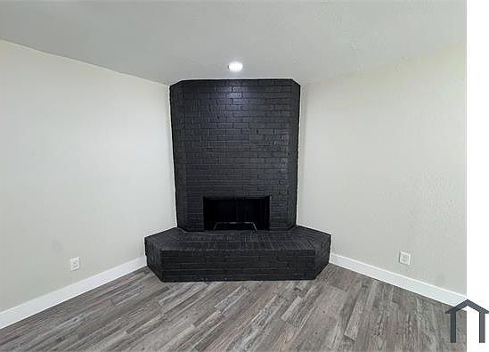 5th image of 8237 Albert St