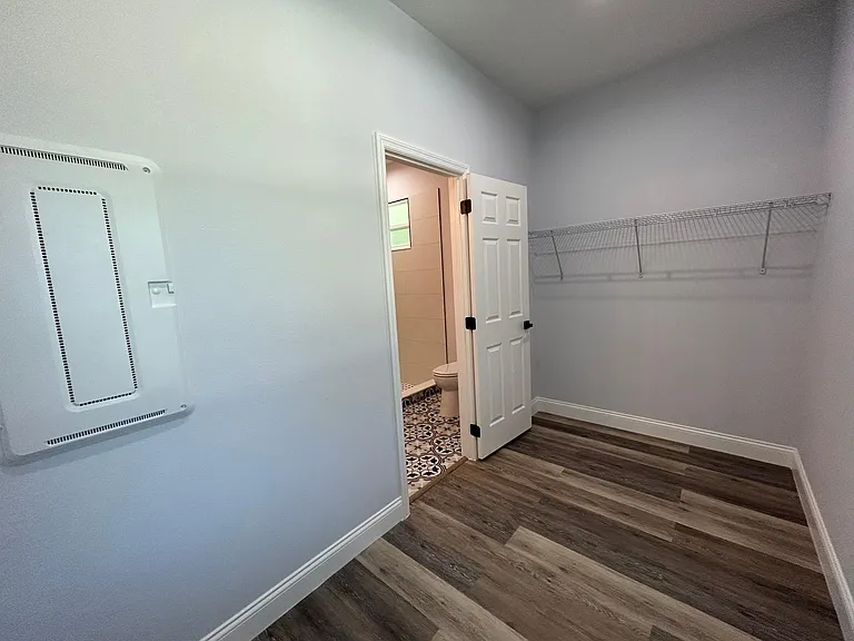 932 Marion Oaks Ln — Photo 29