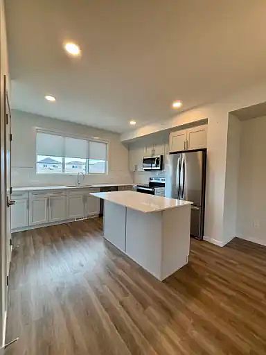 1st image of 141 Robinson Dr #1A