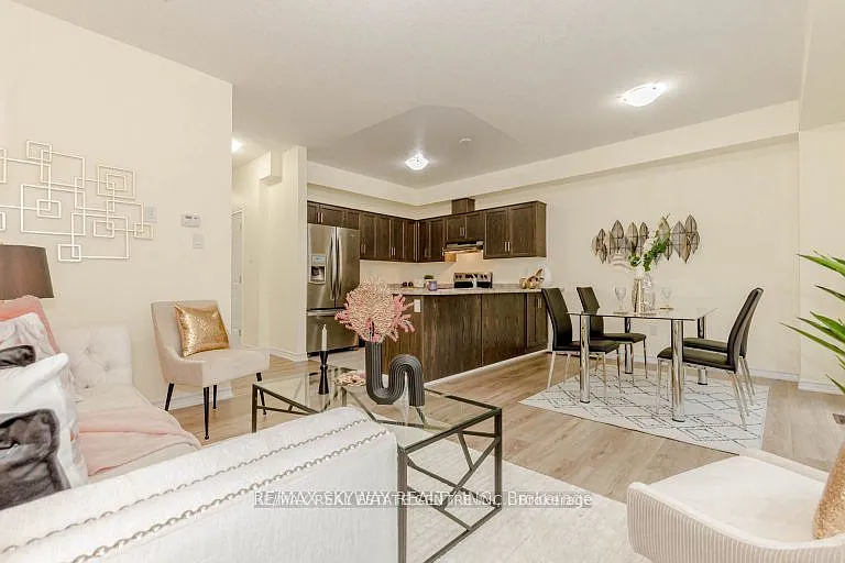 3 bed, $2,600 — Photo 4