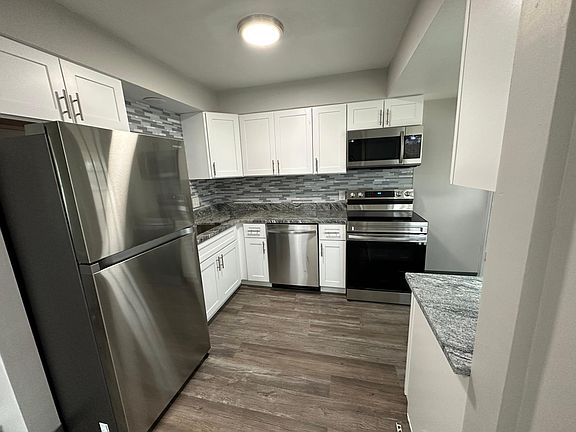 2nd image of 2869 8th St