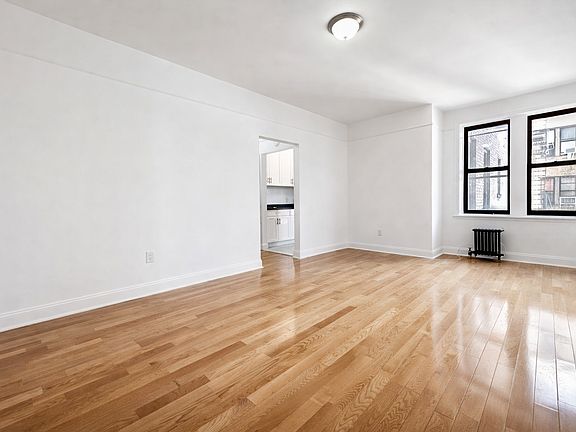 2nd image of 121 Bennett Ave APT 45A
