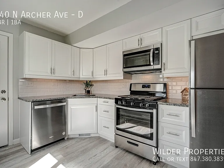 240 N Archer Ave #D — Photo 4