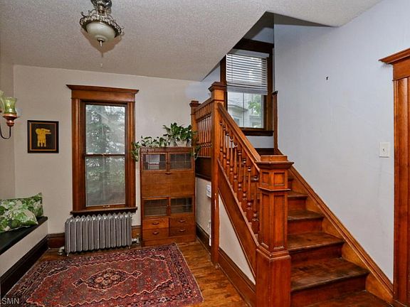 2nd image of 2318 Bryant Ave N