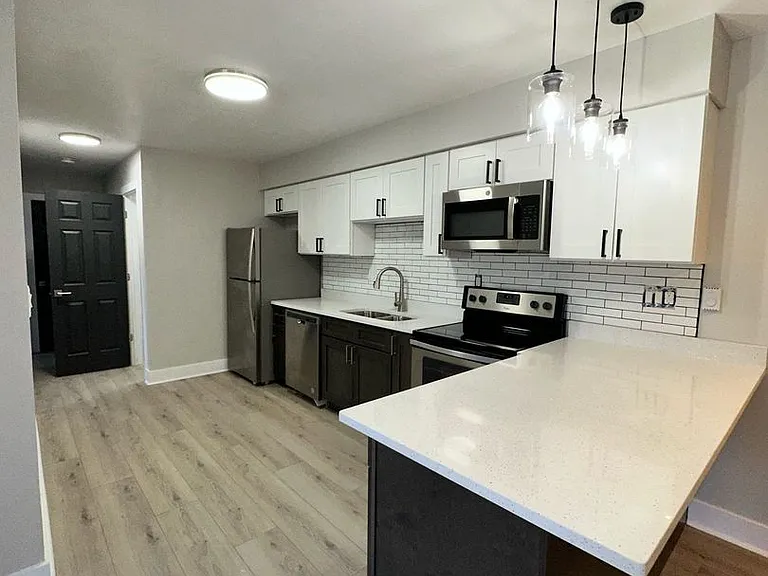 CherryVale Apartments — Photo 51