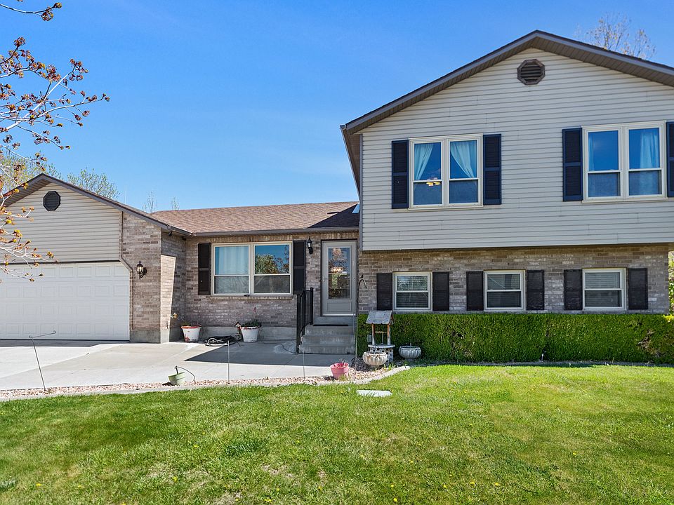 158 Lakeview Dr, Stansbury Park, UT 84074 | MLS #1993871 | Zillow