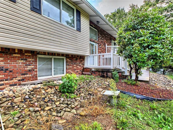 276 Coal Run Rd, Clarksburg, PA 15725