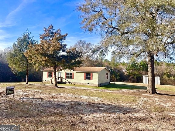 2nd image of 141 Shady Oaks Rd