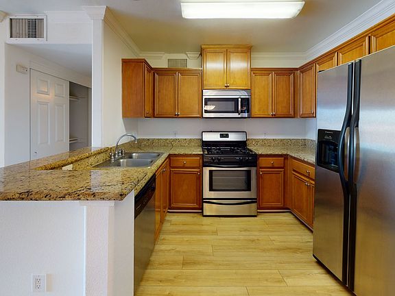 3rd image of 7925 Ventura Canyon Ave Unit 308