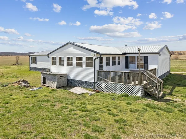 6185 Cypress Rd, Henryetta, OK 74437